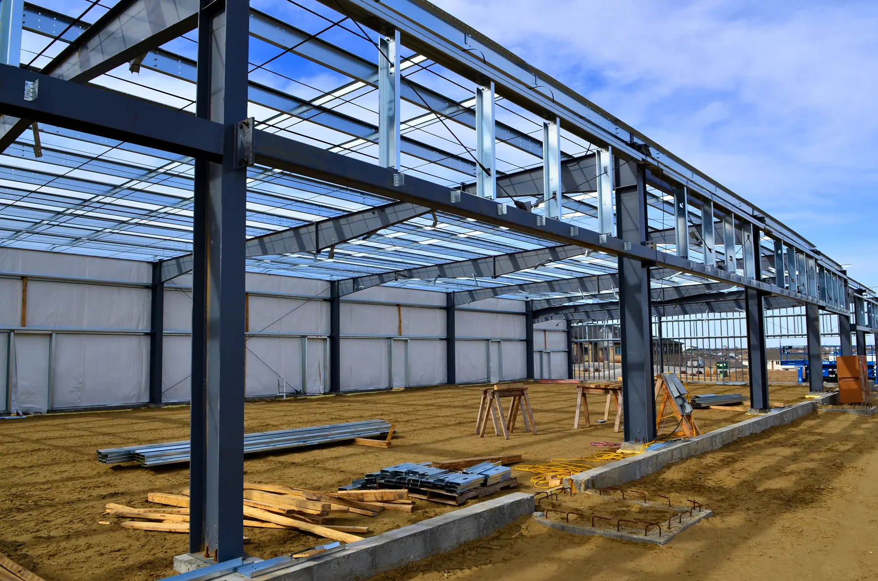 Steel frame construction for a large industrial facility